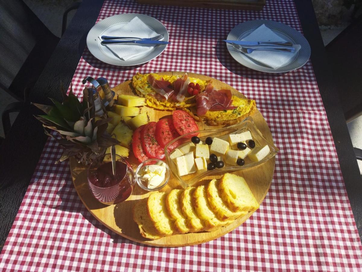 Bed and Breakfast Mare Vrlika Zewnętrze zdjęcie