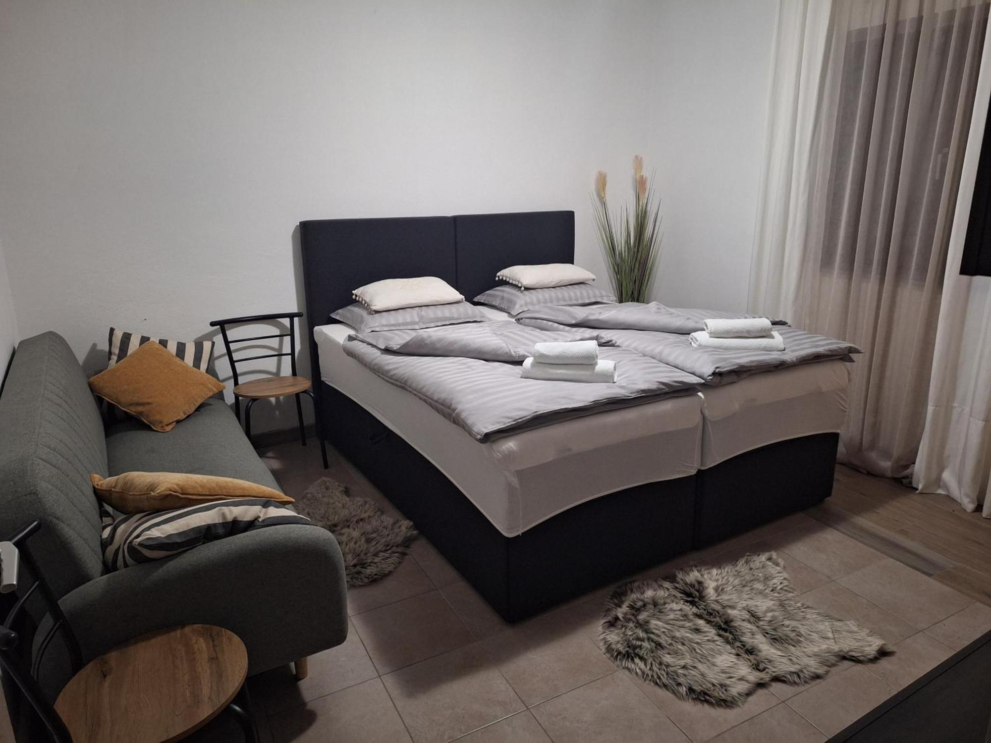 Bed and Breakfast Mare Vrlika Zewnętrze zdjęcie