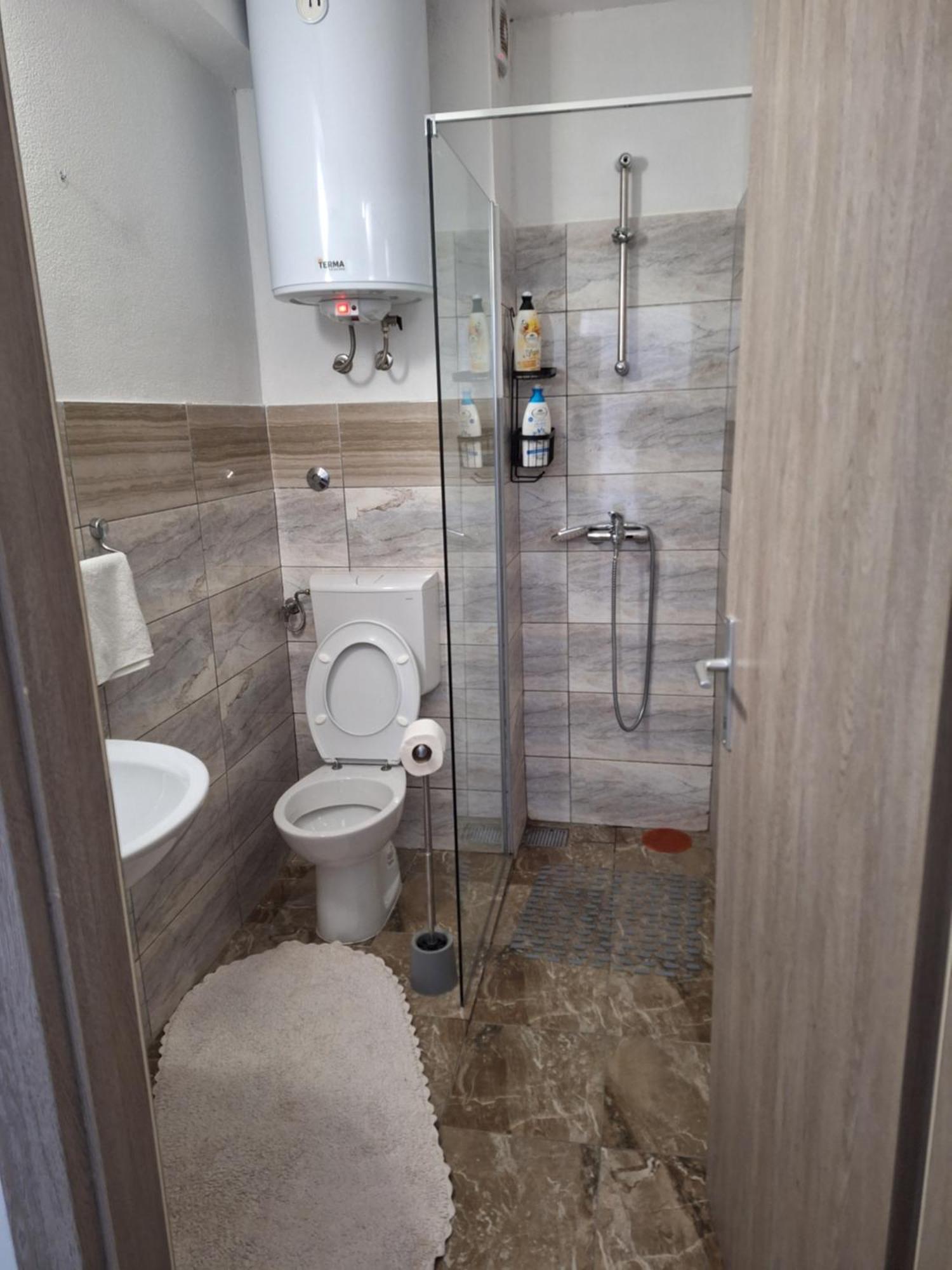 Bed and Breakfast Mare Vrlika Zewnętrze zdjęcie